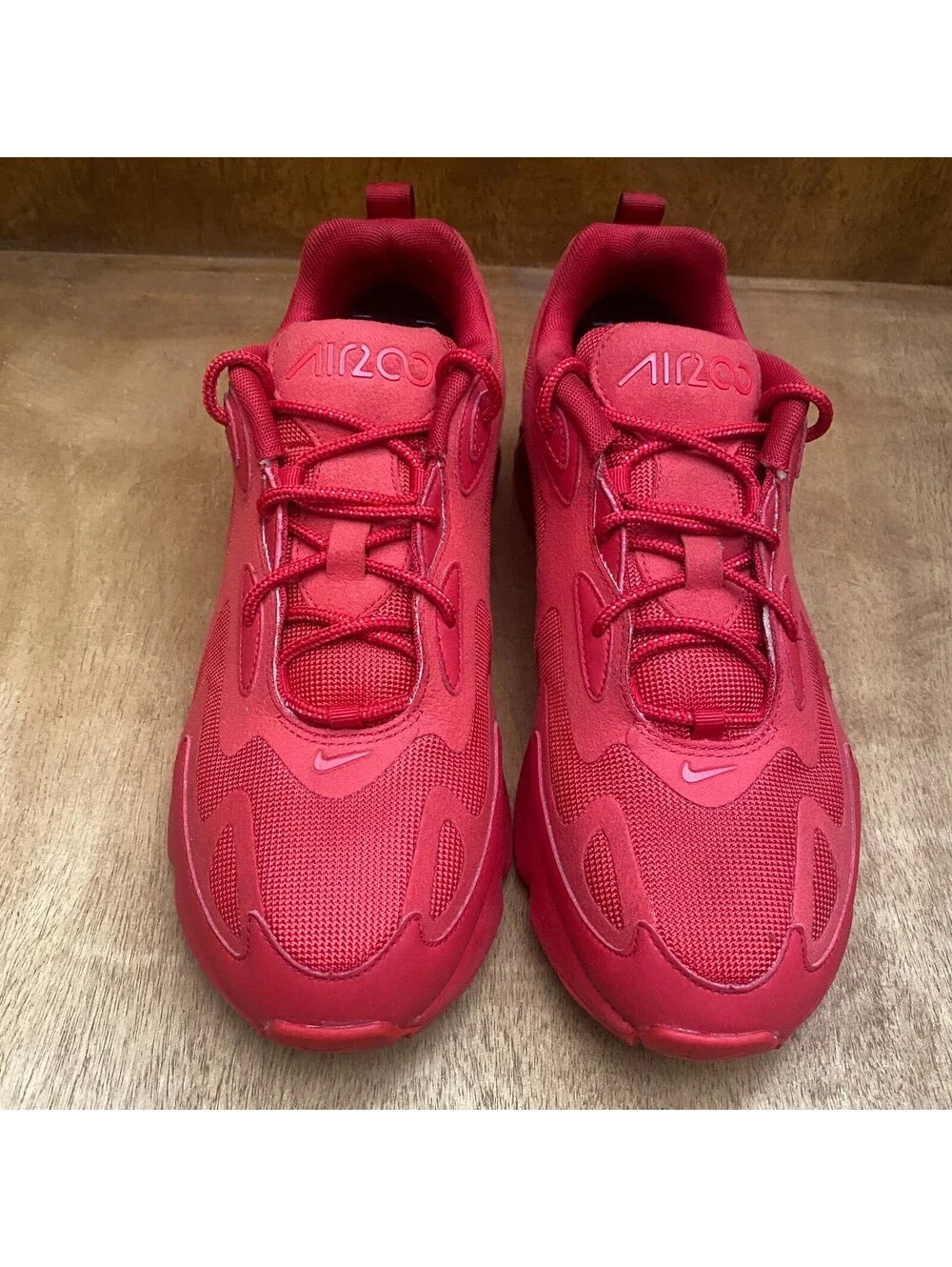 Nike Air Max 200 Shoes Mens Size 9 University Red Athletic Sneakers CU4878-600